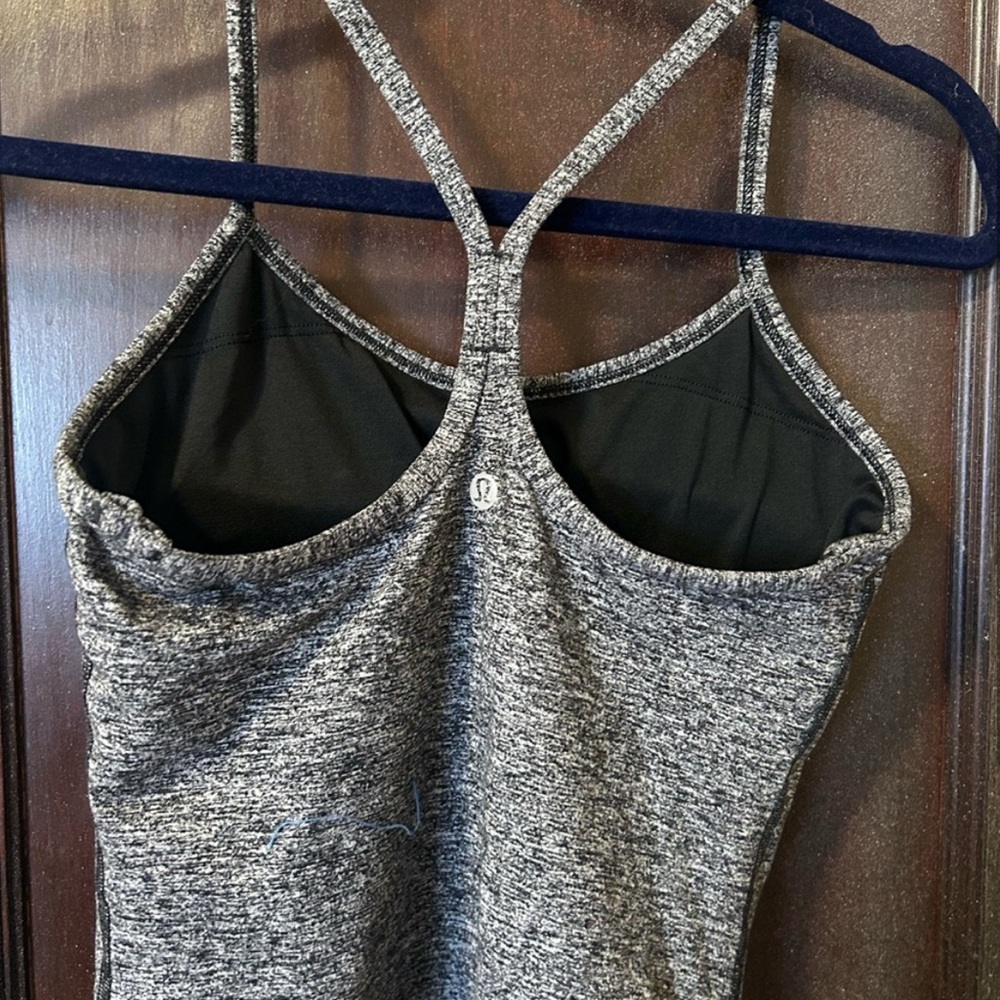 lululemon athletica Gray Fitted Sleeveless Tank Top